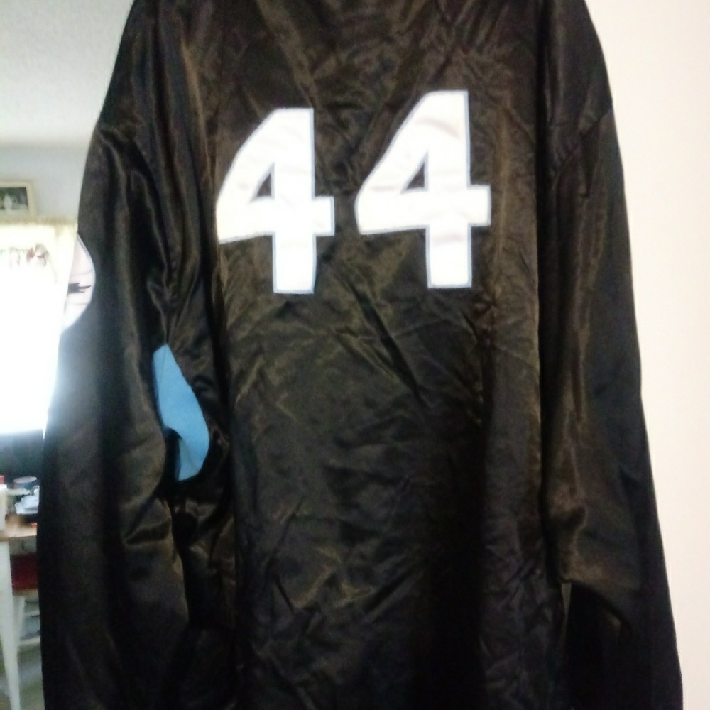 Coat - Picture 2 of 3